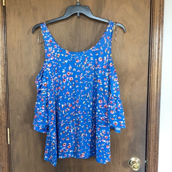 Robert Louis print cold shoulder bell sleeve top w stretch 1X 2X - Picture 14 of 16